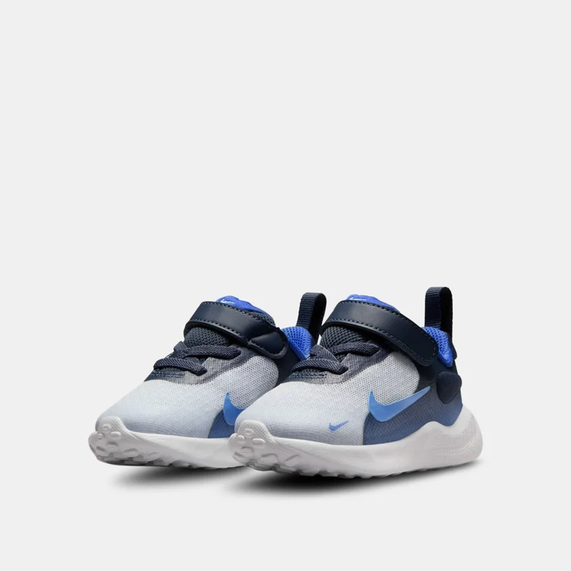 Nike Kids' Revolution 7 Shoes